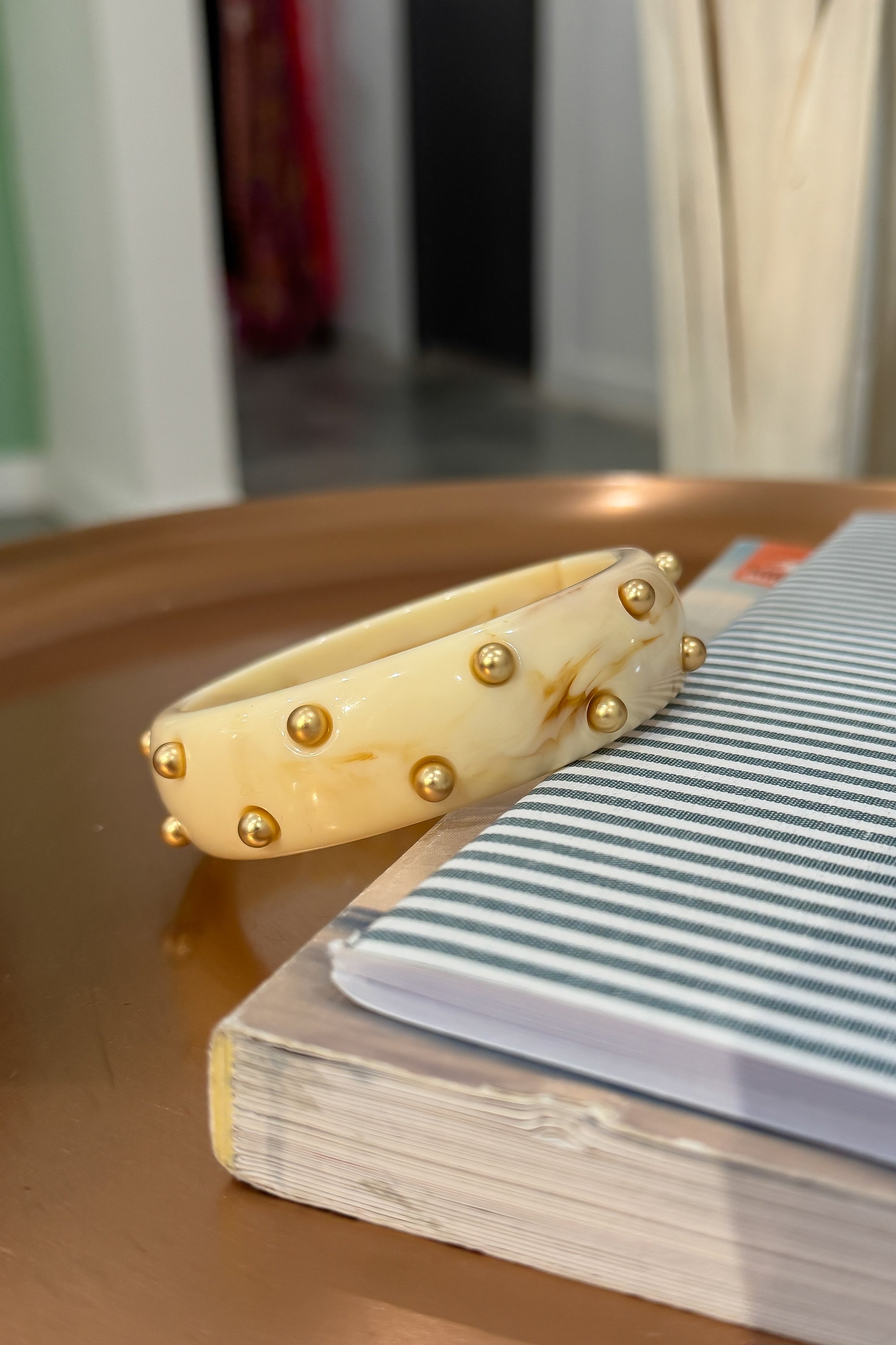 Ivory & Gold Acrylic Bangle