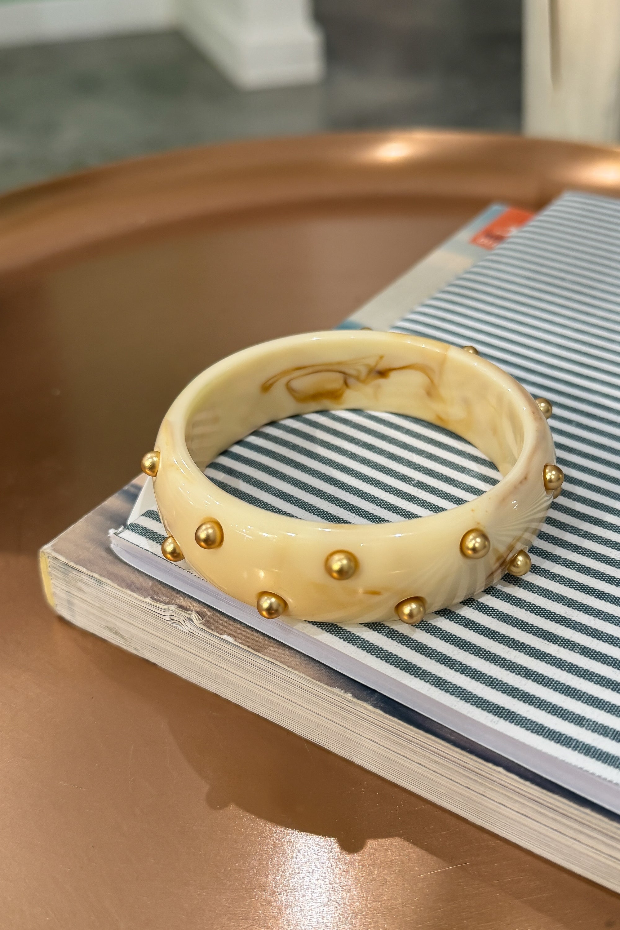 Ivory & Gold Acrylic Bangle