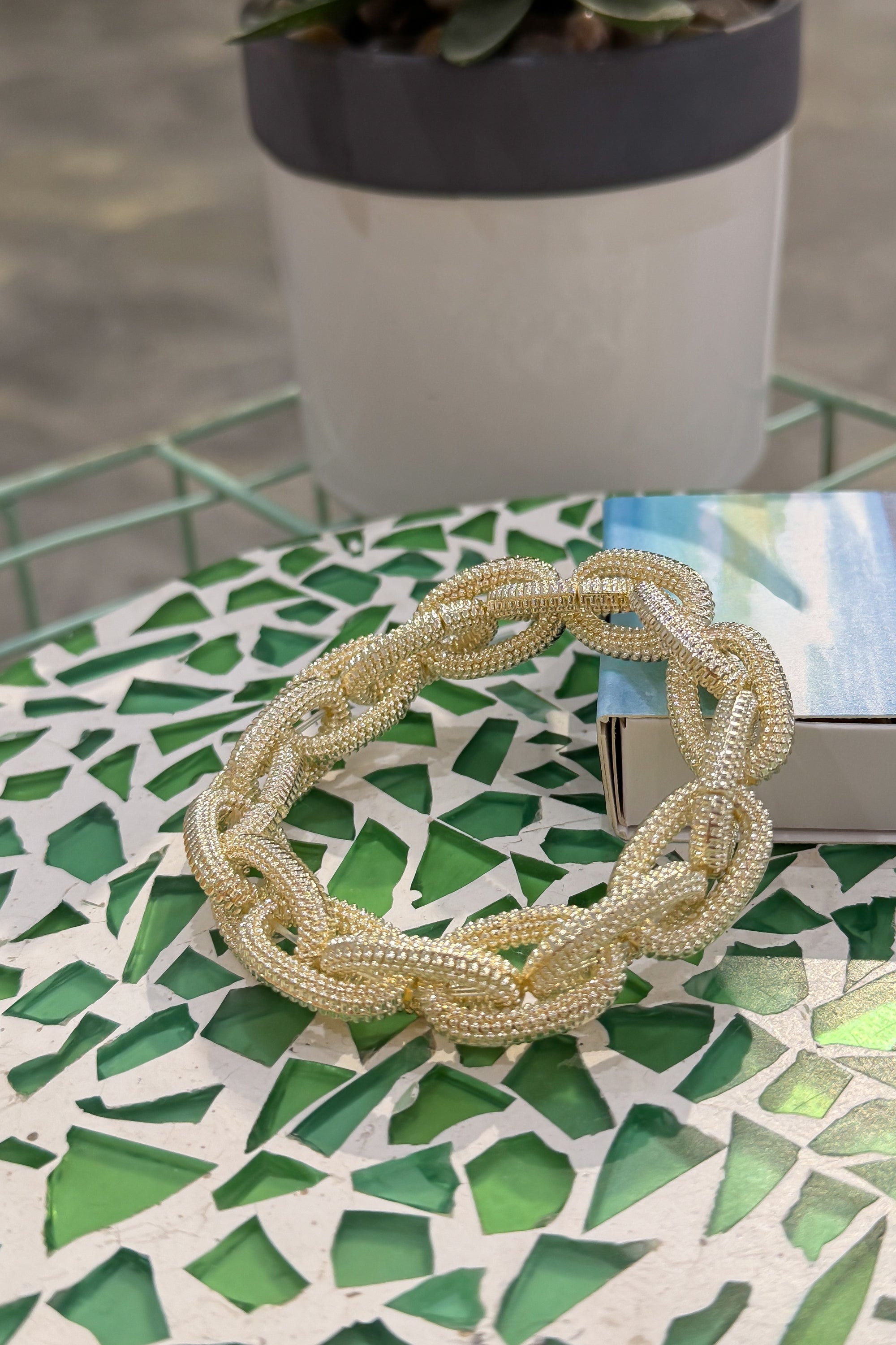 Gold Shimmer Interlocking Bracelet