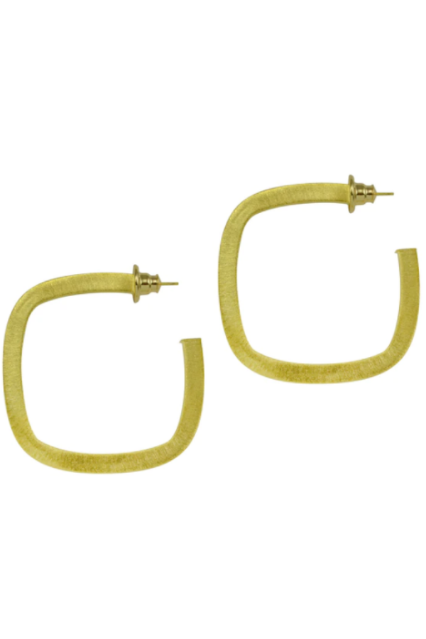 Betty Carre Alid Square Gold Earrings featuring a modern square-shaped design with a brushed gold finish. Elegant and stylish jewelry piece.