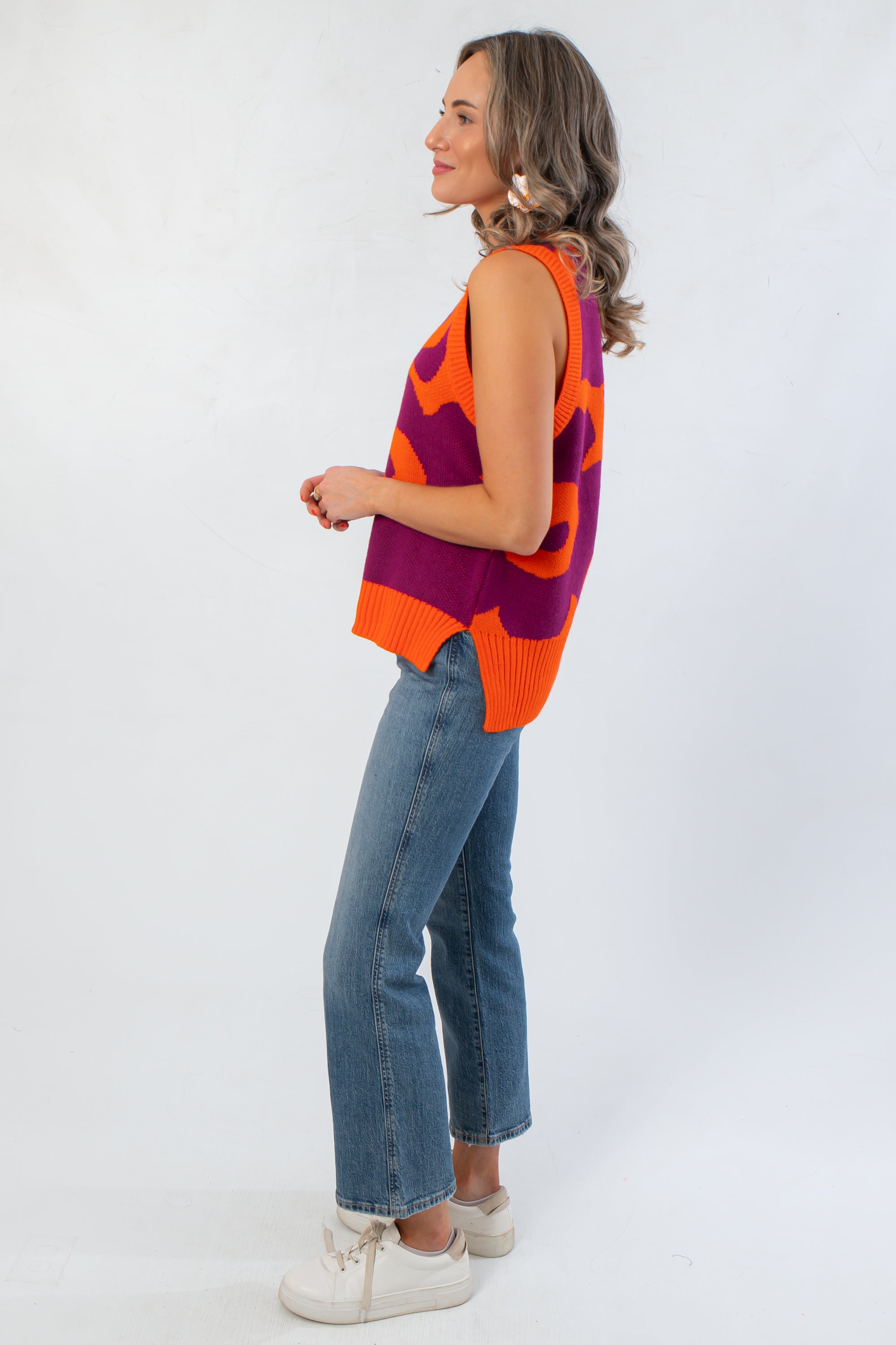 Garden Flower Orange &amp; Magenta Sleeveless Sweater