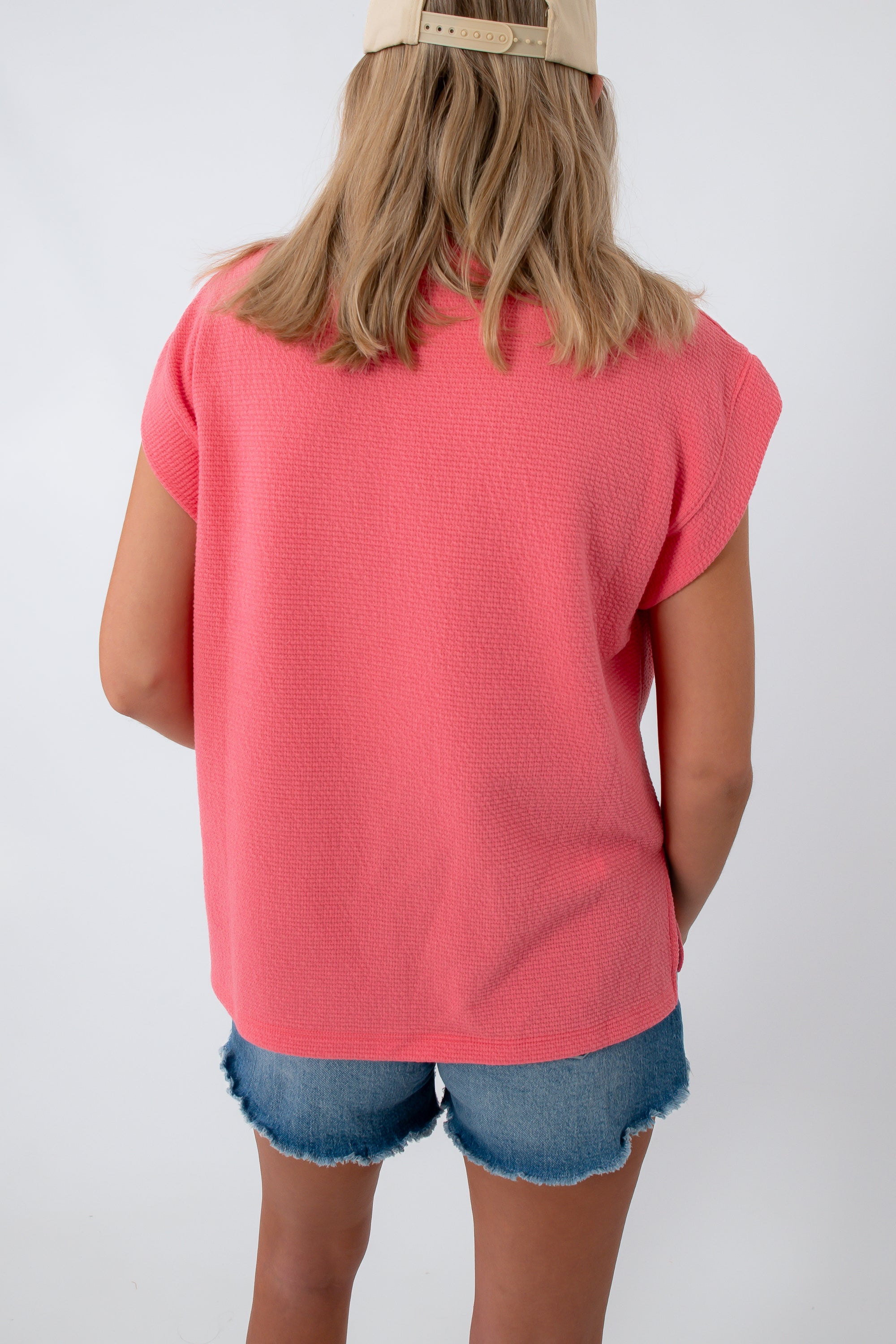 Pink coral knit top for women, lightweight summer ribbed T-shirt, casual apparel