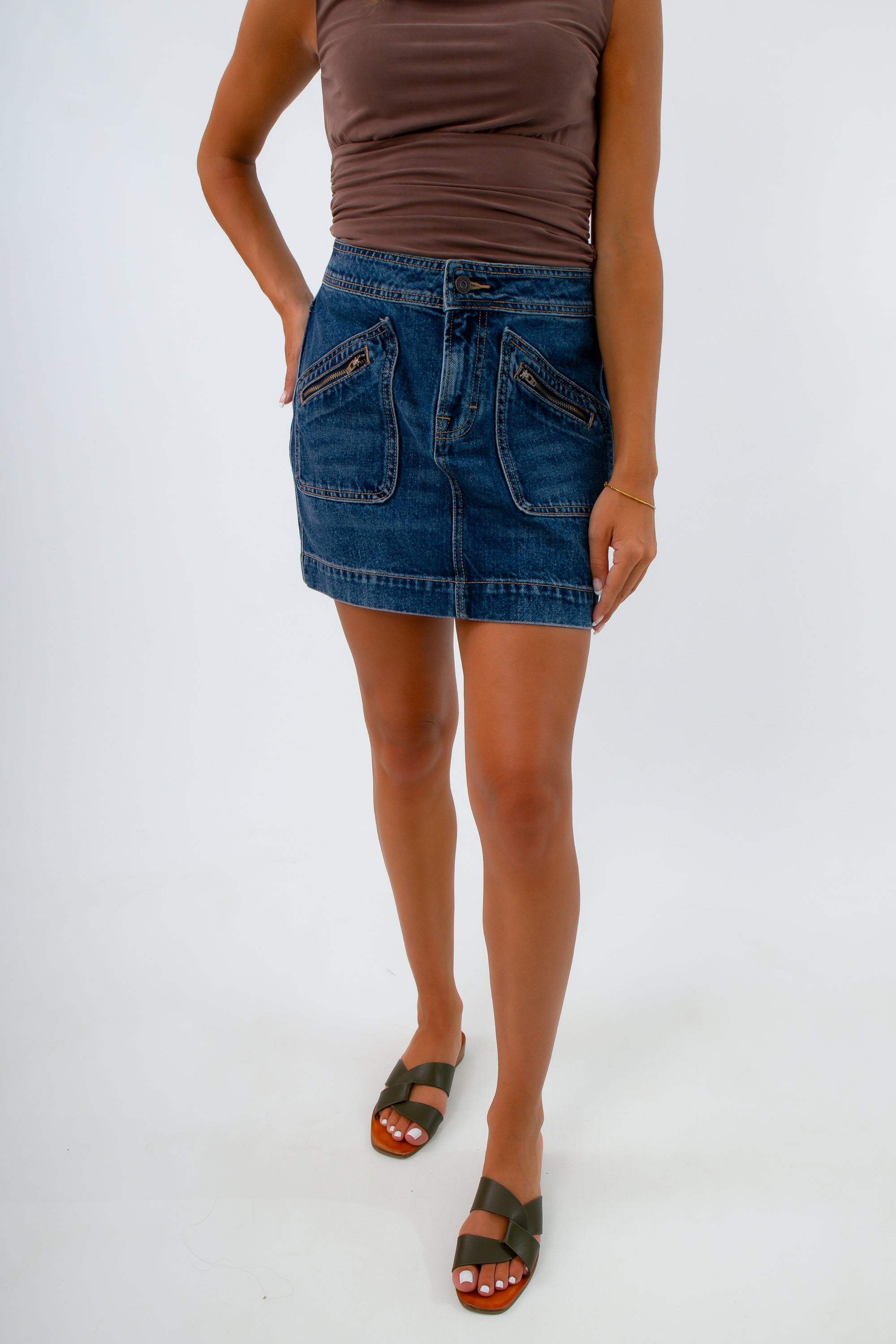 Fall bottoms denim mini skirt with functional pockets, dark wash denim mini skirt, dark denim mini skirt