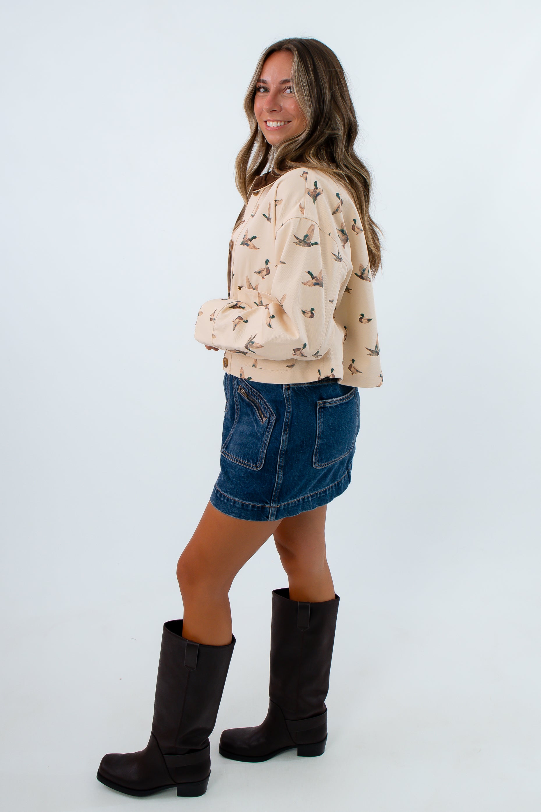 Fall layering jacket with front pockets, jacket with mallards on it, duck jacket, jacket with ducks all over it