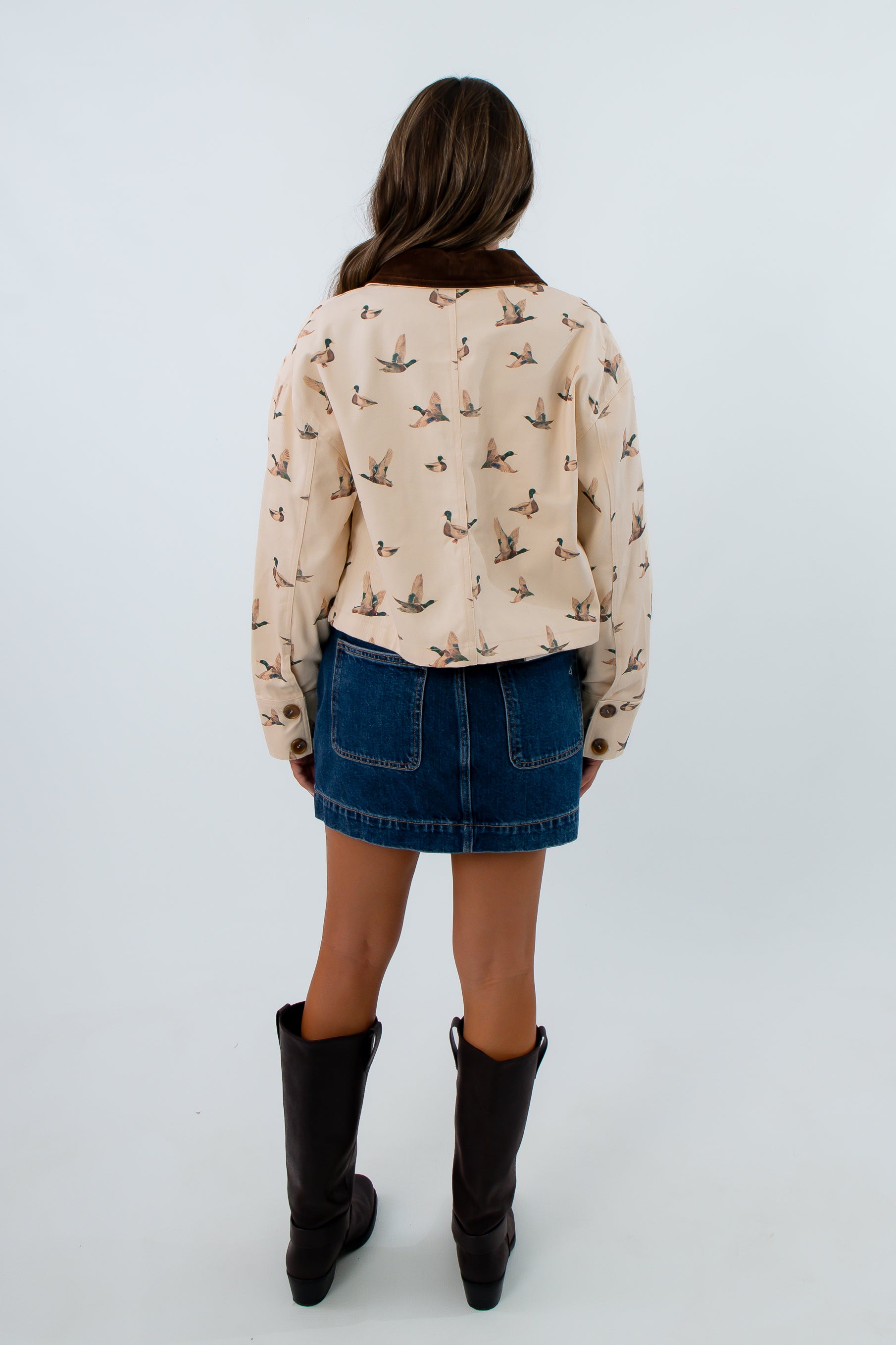 Lightweight Fall Jacket, fall outwear, fall jackets, barn jacket with button closure, barn jacket with duck print