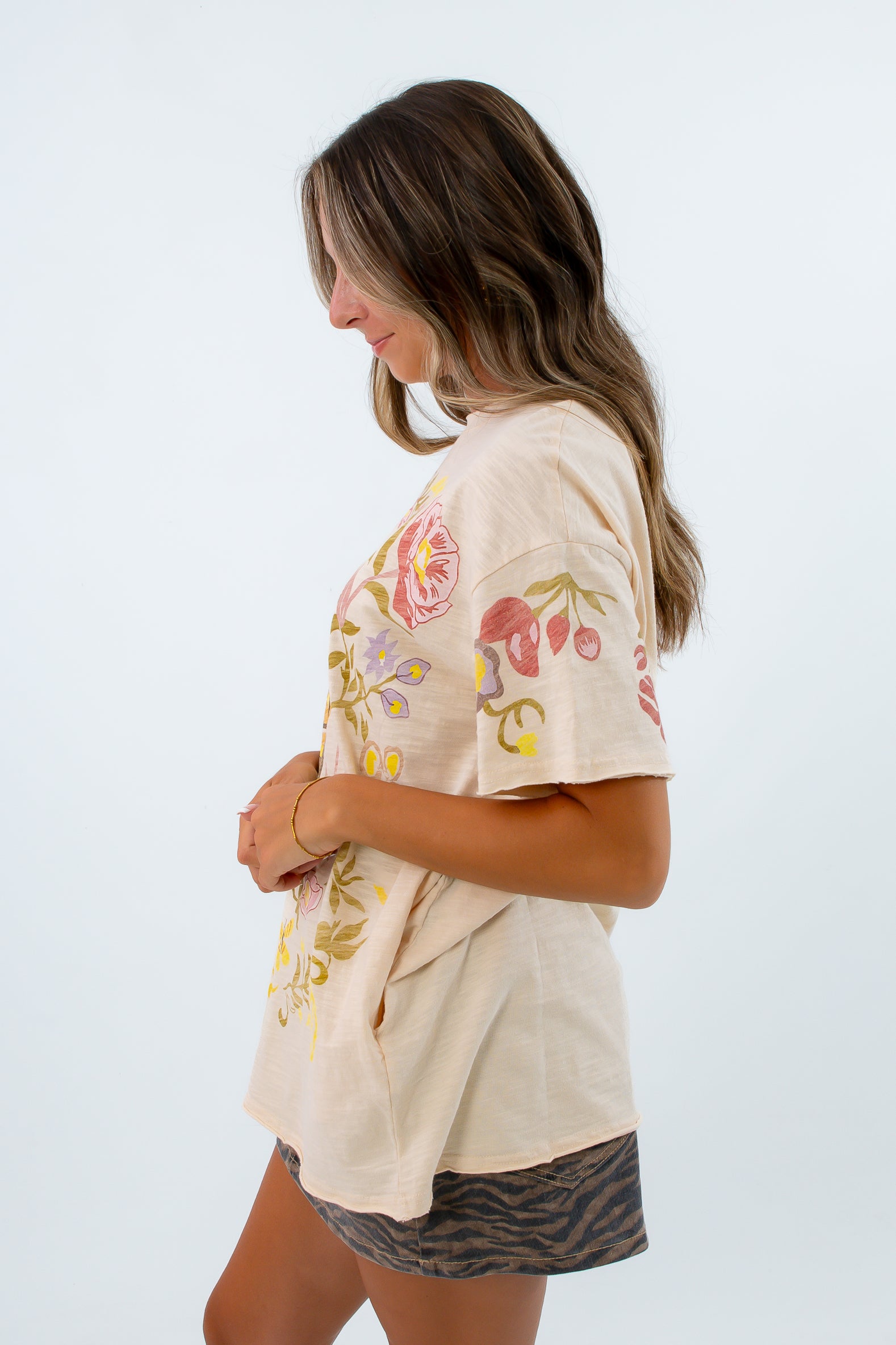 Butterfly Garden Oversized Graphic Tshirt with side pockets, floral oversized graphic t shirt