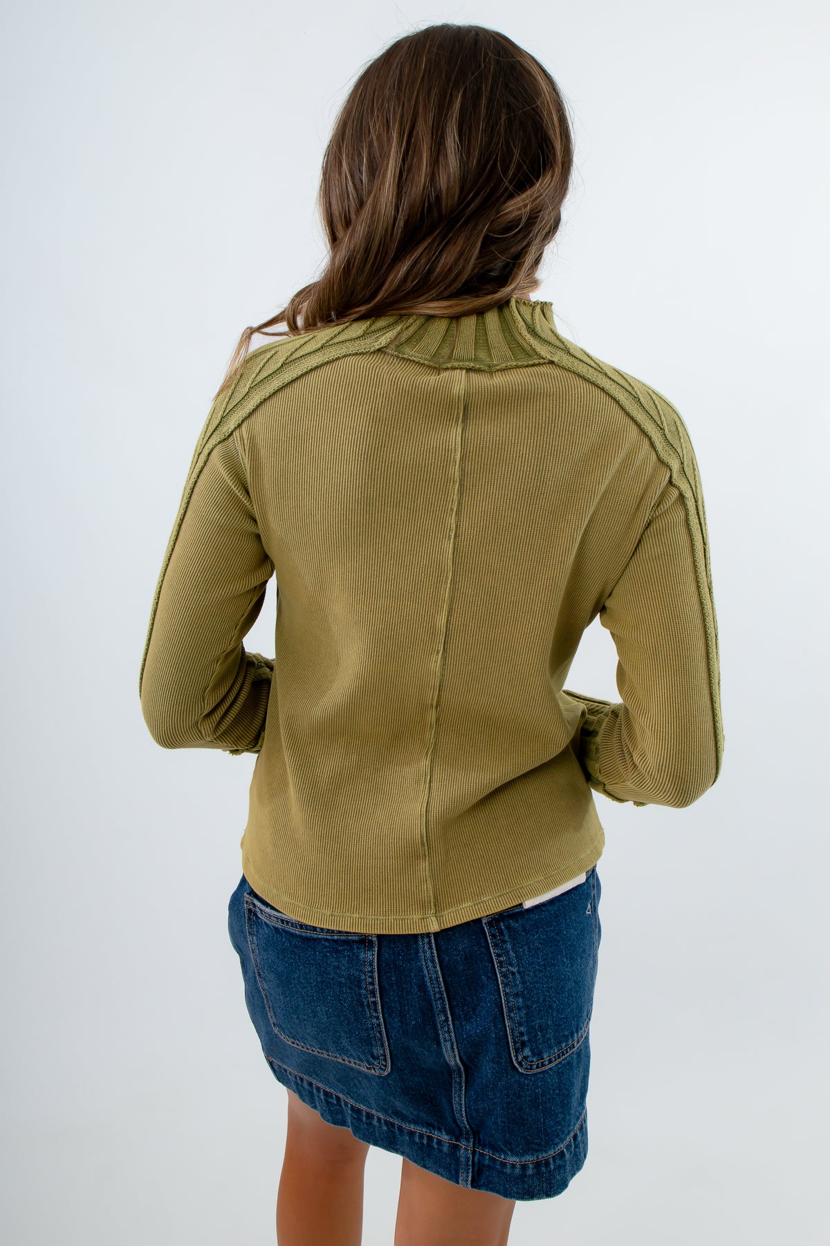 Washed finish green long sleeve top for autumn layering, Free People Swit Top dupe, mossy green sweater