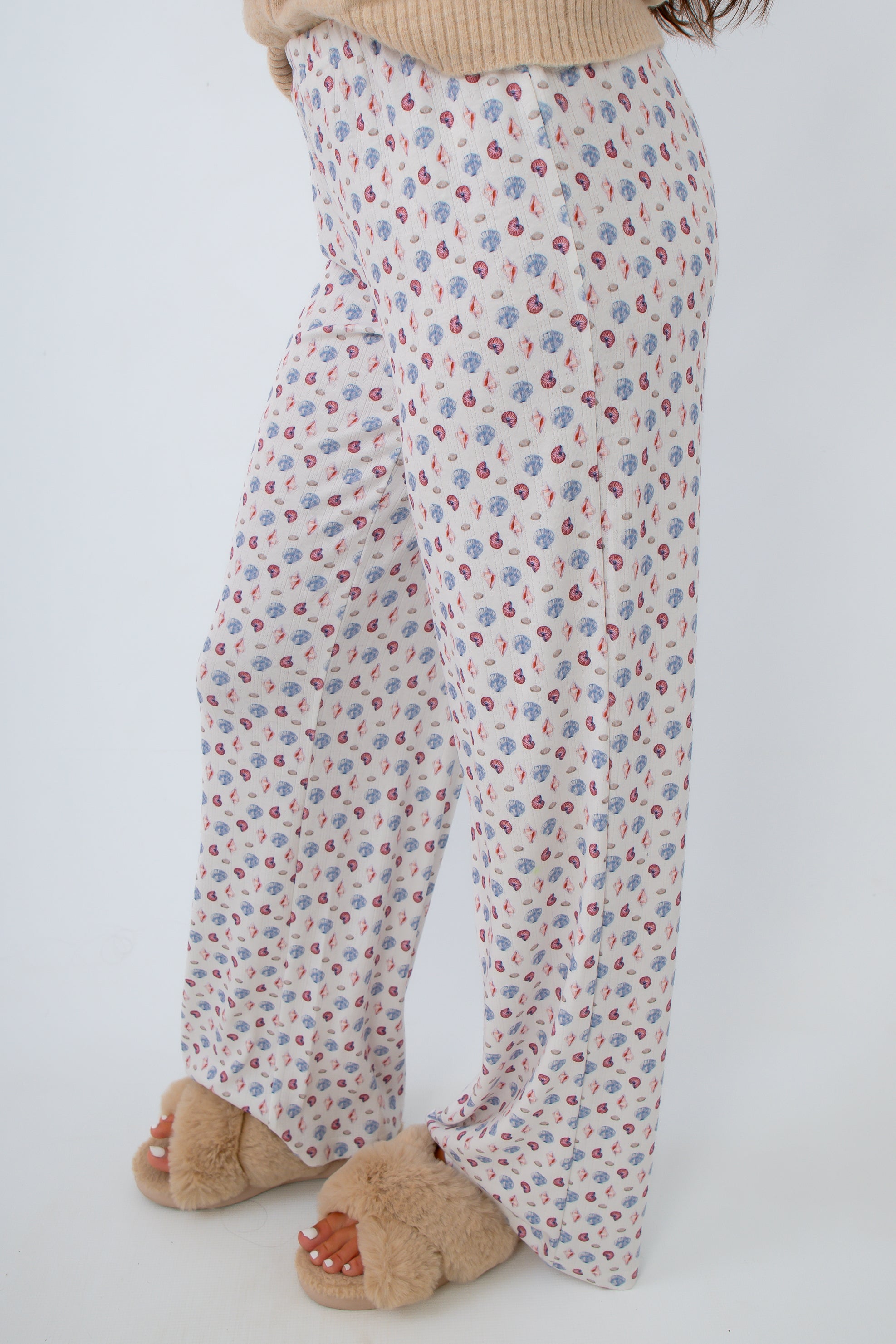 bailey rose seashell shell print lounge pant