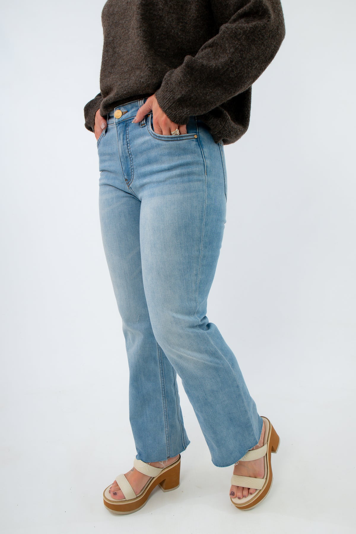 Light wash high-rise ankle flare denim jeans, Kut ankle flare jeans, Kut from the Kloth Kelsey jean, Kut from the Kloth light wash jeans