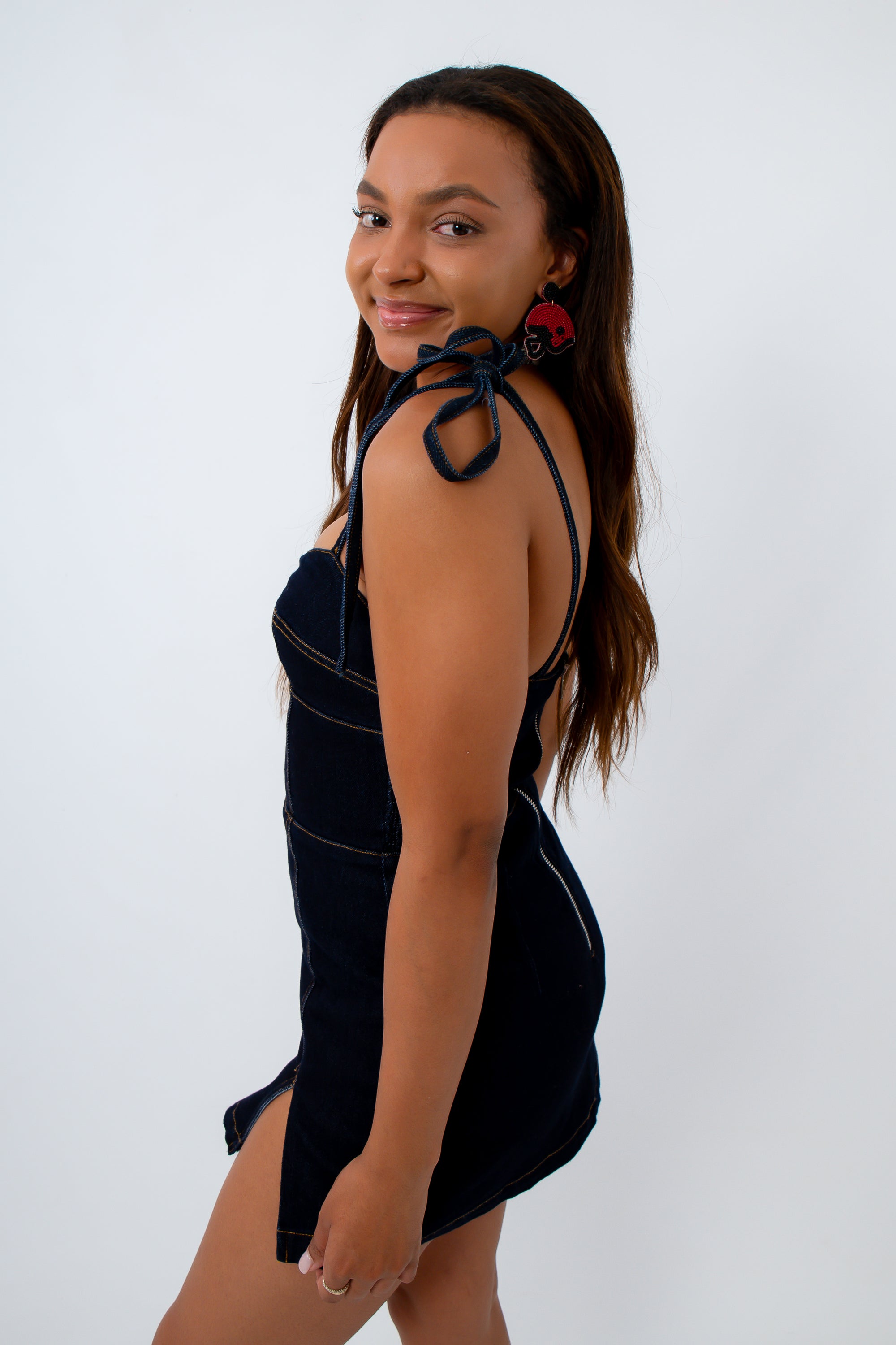 Fall denim dress in dark wash, with adjustable tie straps for game day look