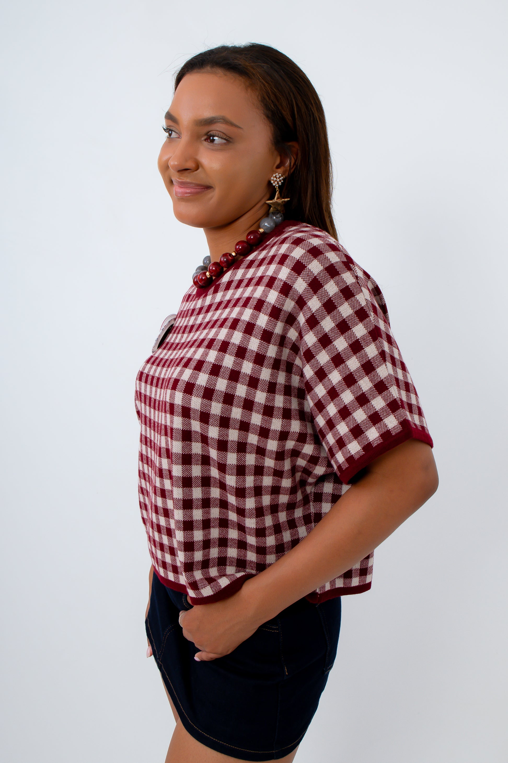 Short sleeve burgundy checkered sweater for fall