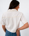 White denim contrast stitch short sleeve top for women