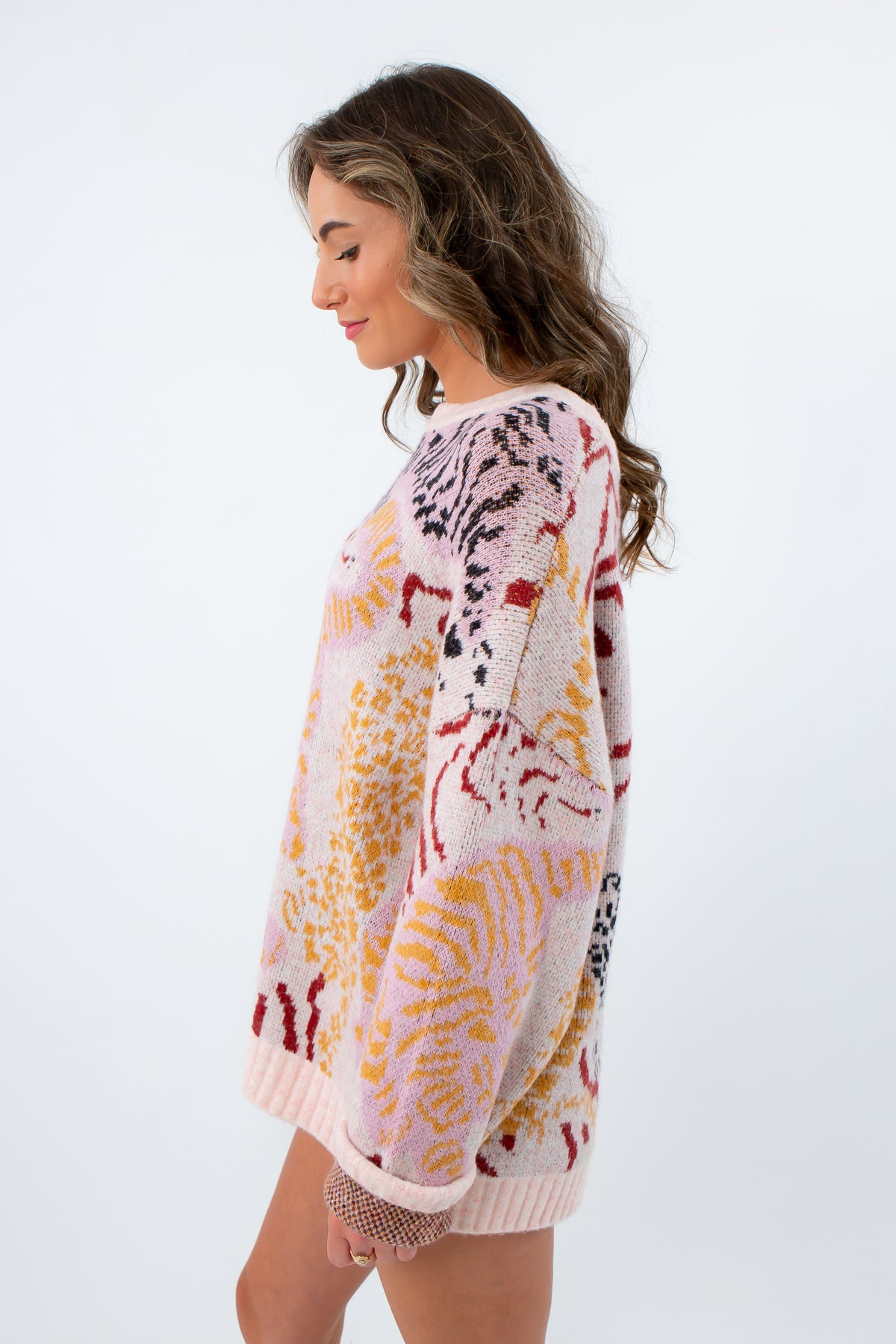 Clemson and LSU game day tiger sweater, tiger sweater, clemson tiger sweater, LSU tiger sweater, cold game day outfits