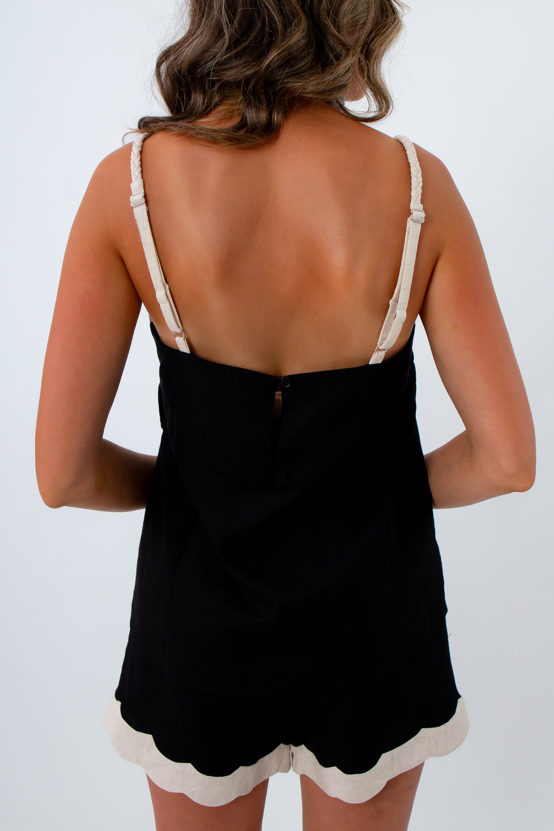 Black tank with cream scalloped trim for a Wofford game day look