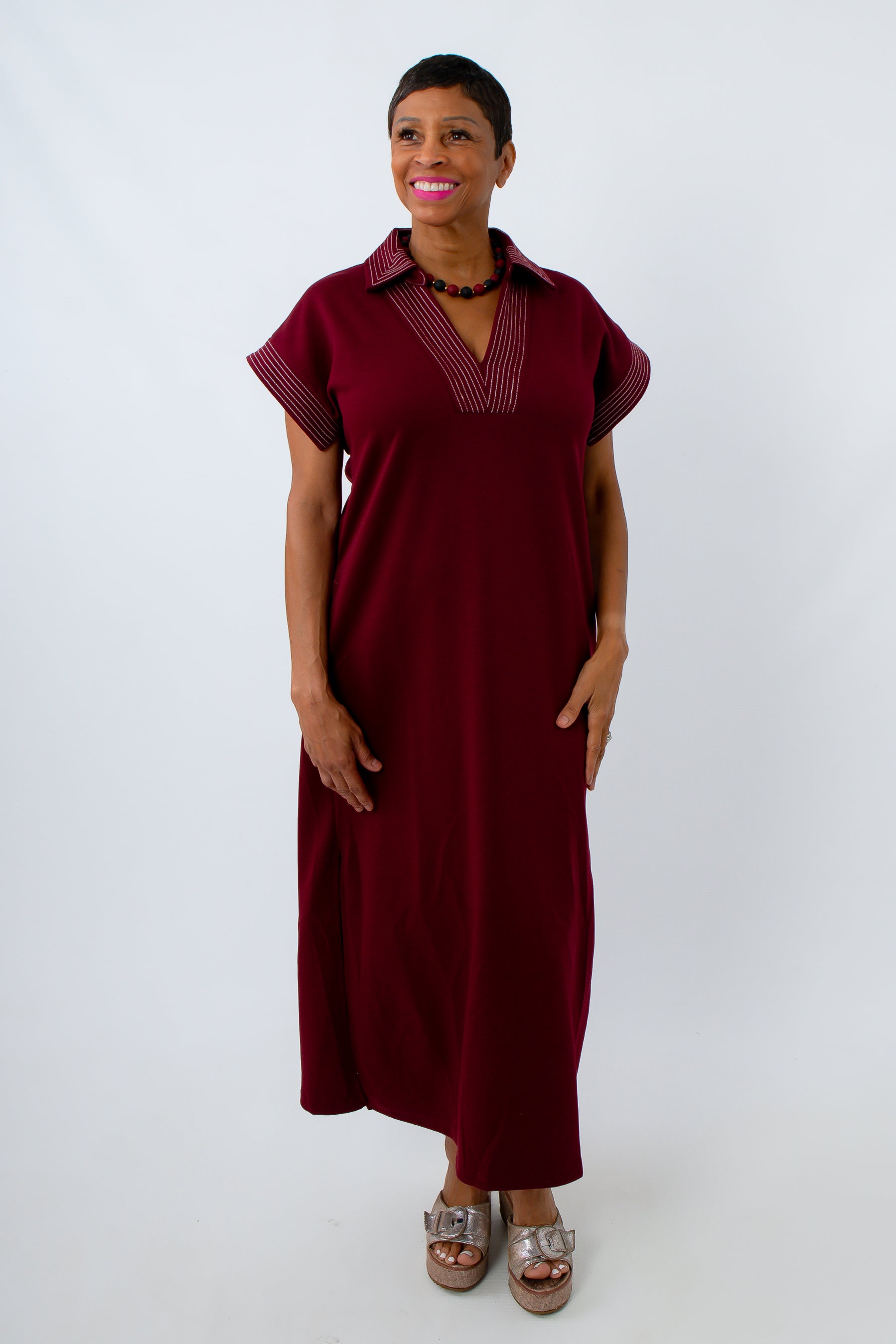 Comfortable knit dress with pockets for fall workwear, comfortable football game dress