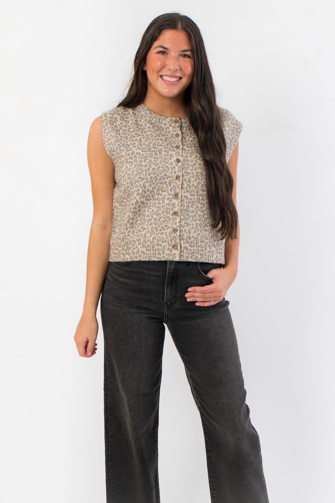 LeAnn Button Down Leopard Sleeveless Cardigan – Stylish Layering top with bold animal print and front buttons, ideal for fall fashion.