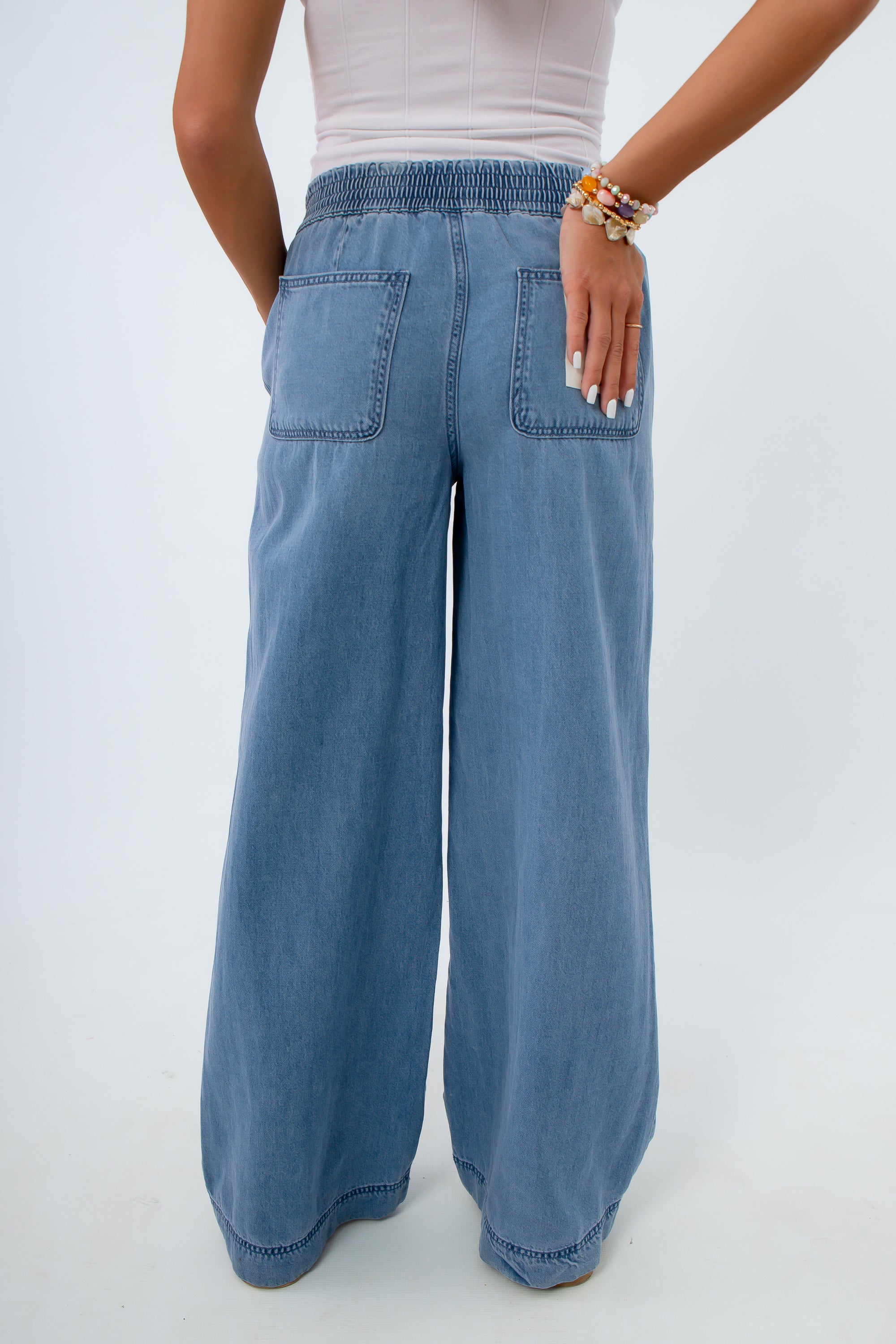 Faux denim sweatpants, sweatpants that look like jeans, jeans that are actually sweatpants, blue sweatpants