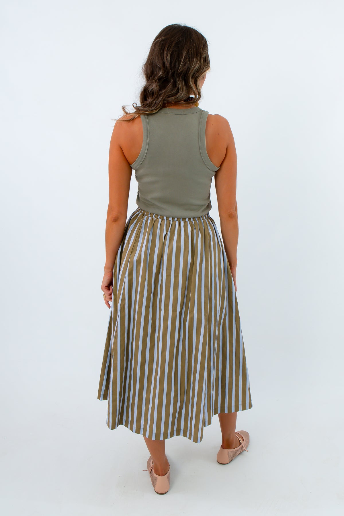 Teacher outfit skirt, Patterned midi skirts, Colorful striped skirt with pockets