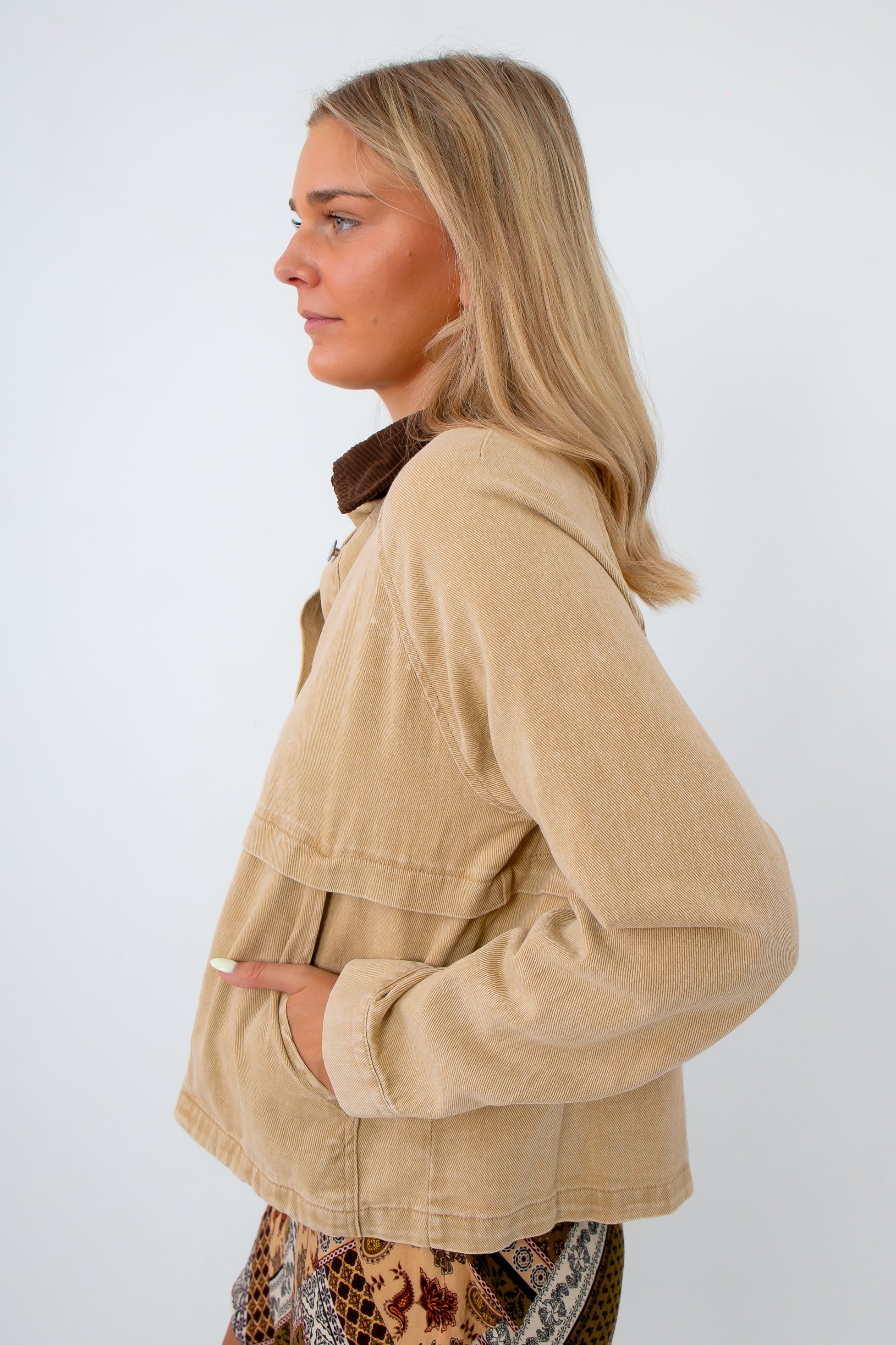 Utility jacket for women, beige fall jacket, beige outerwear, barn jacket