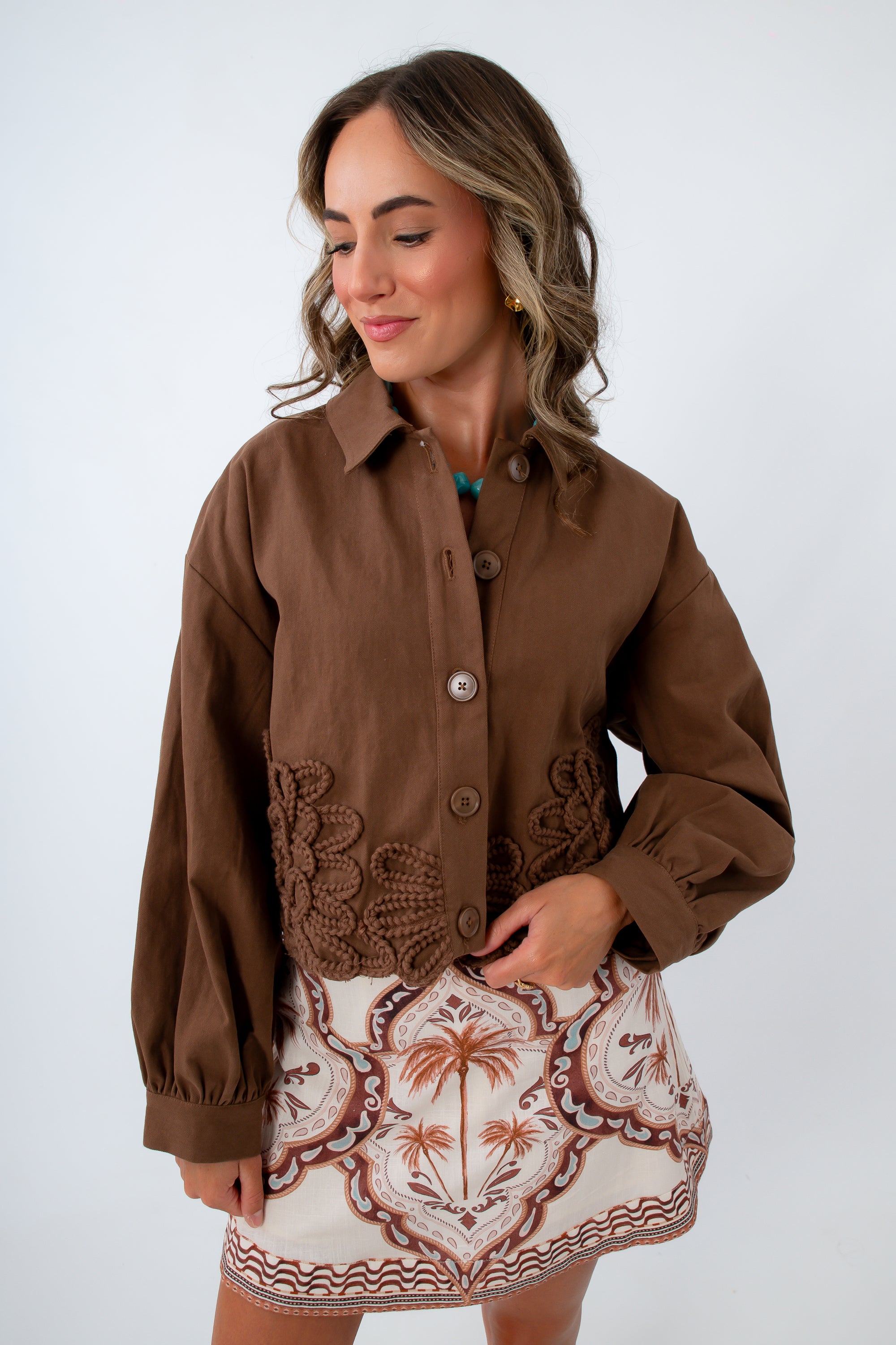 Vintage style appliqué fall outerwear, fall layering pieces, brown cropped jacket, fall outerwear