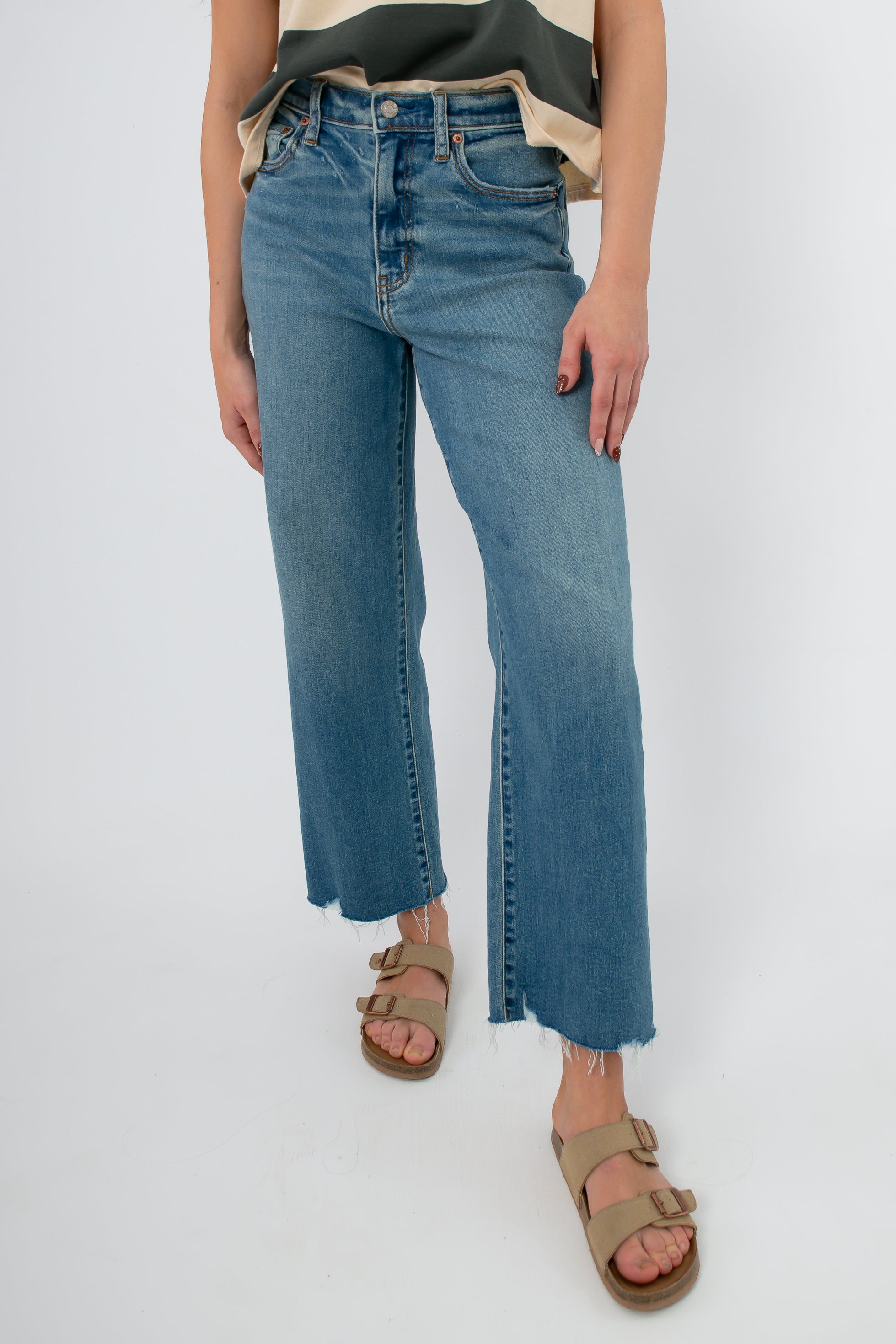 Daze Vibe Check Pleaser High Rise Wide Ankle Jean front view