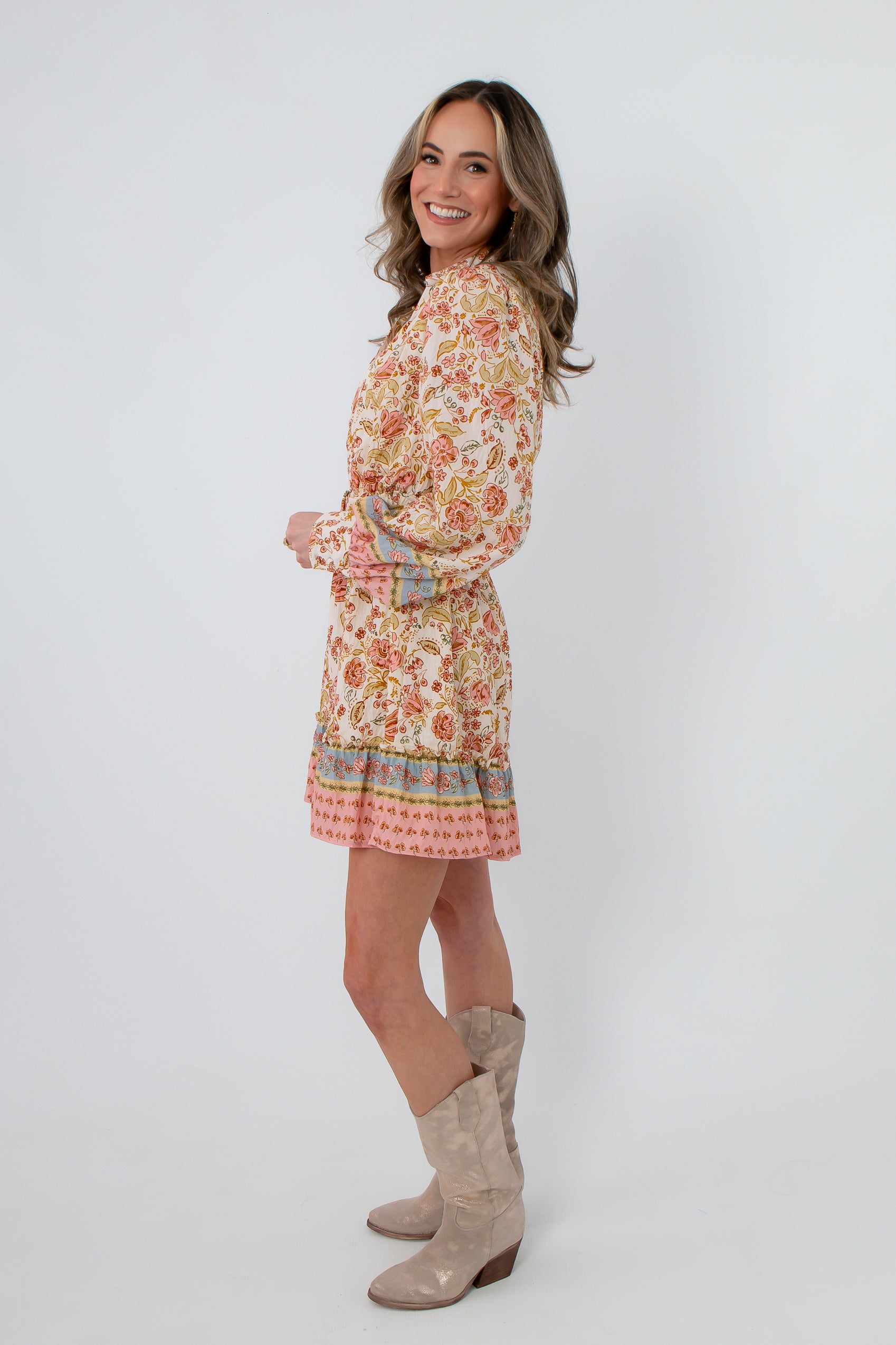Clyvedon Cream Floral Patterned Mini Dress