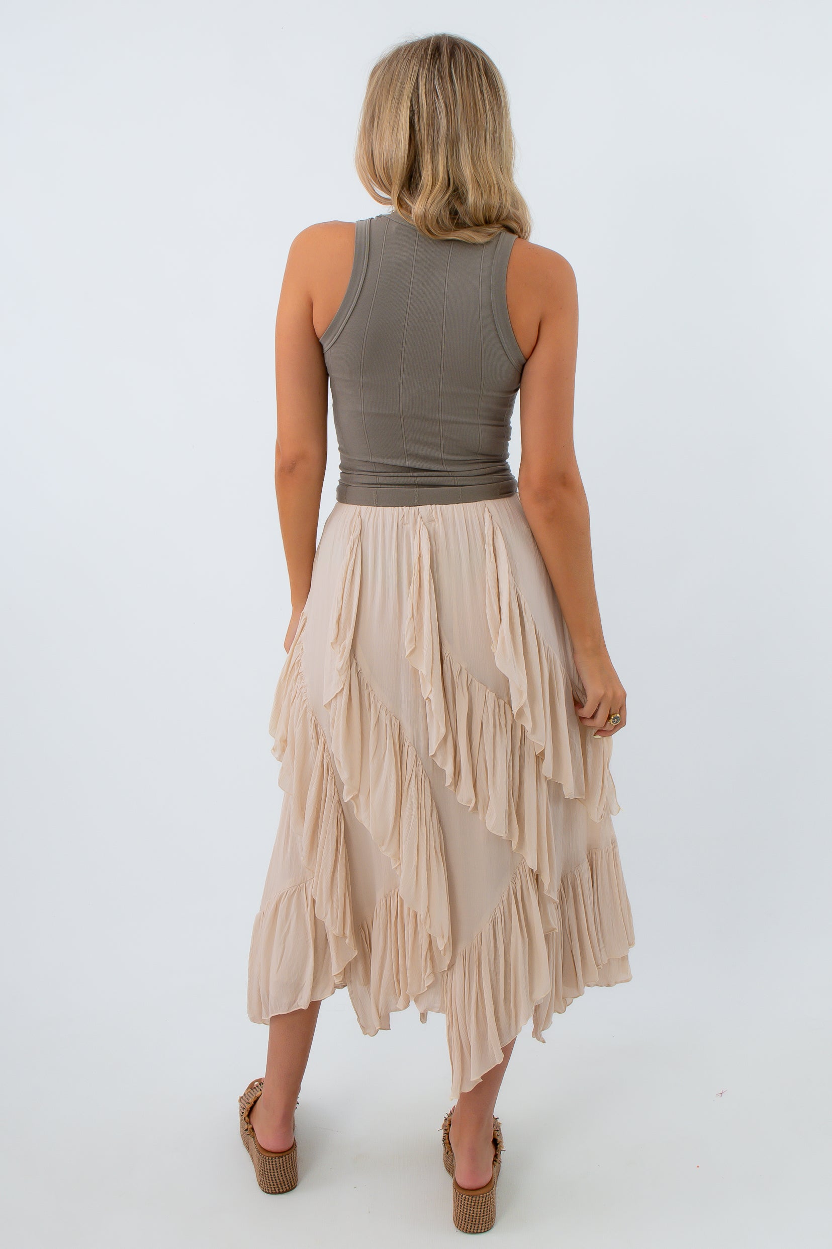 statement midi skirt, fall midi skirt, neutral midi skirts