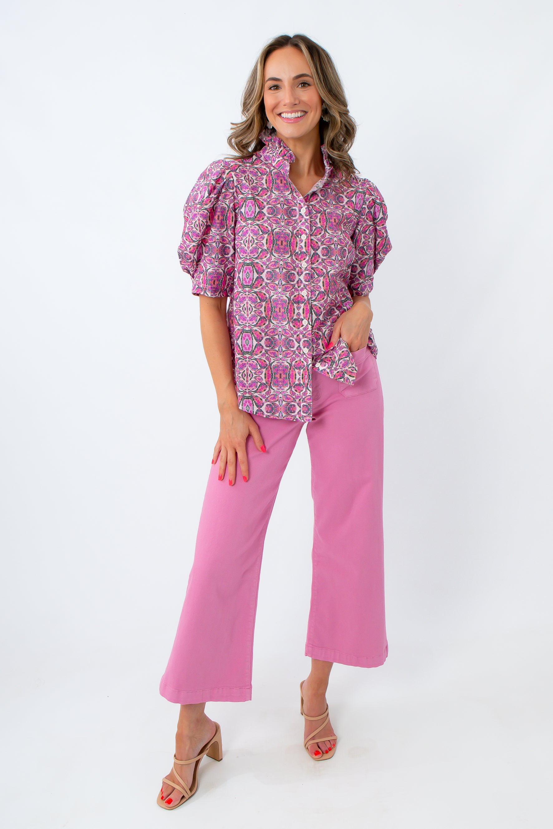 summer blouse for the office styled with pink kut jeans