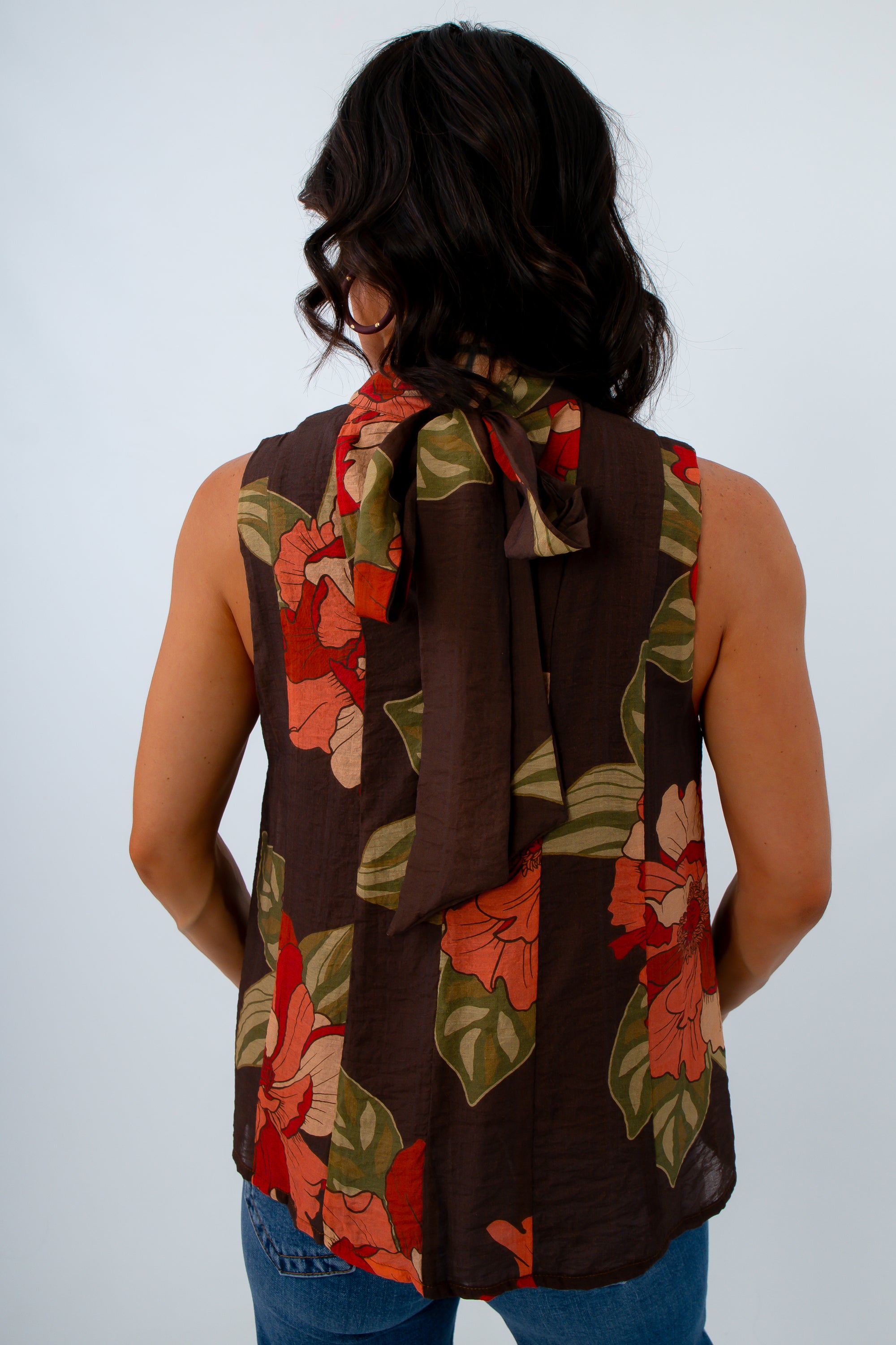 Elegant sleeveless top with tie back for office, Fully lined floral panel top by THML, Fall workwear top, THML top