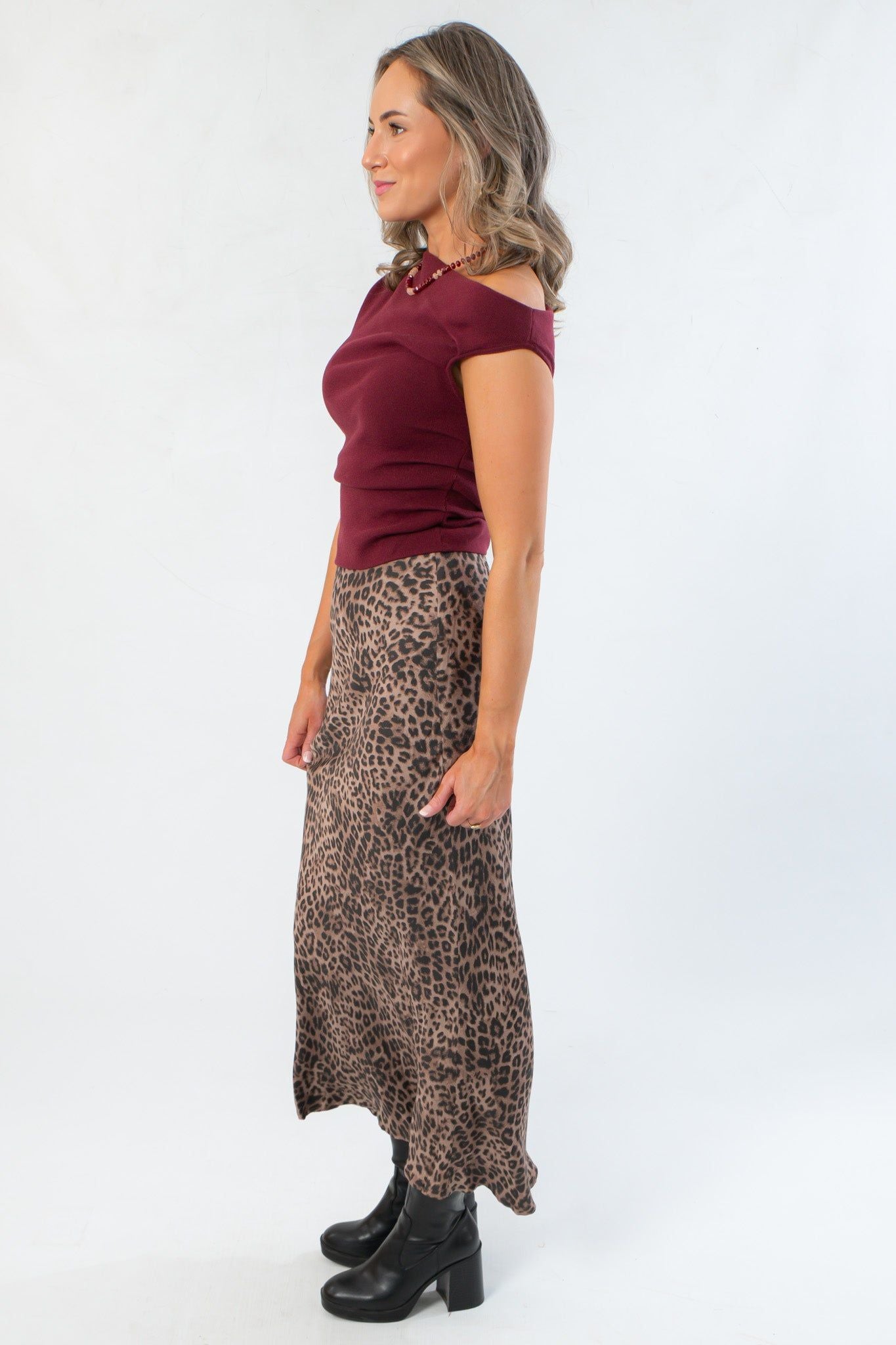 Side profile of Z Supply Desert Tan Izabel Leopard Skirt highlighting its flowy maxi length and comfortable high-rise fit for everyday wear.