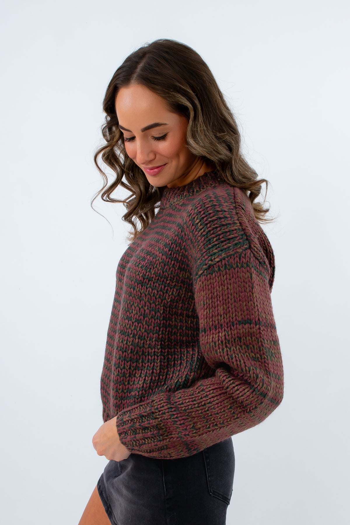 Long sleeve burgundy sweater in heathered colors for cold weather, heathered burgundy sweater, burgundy sweater, thick cropped sweater