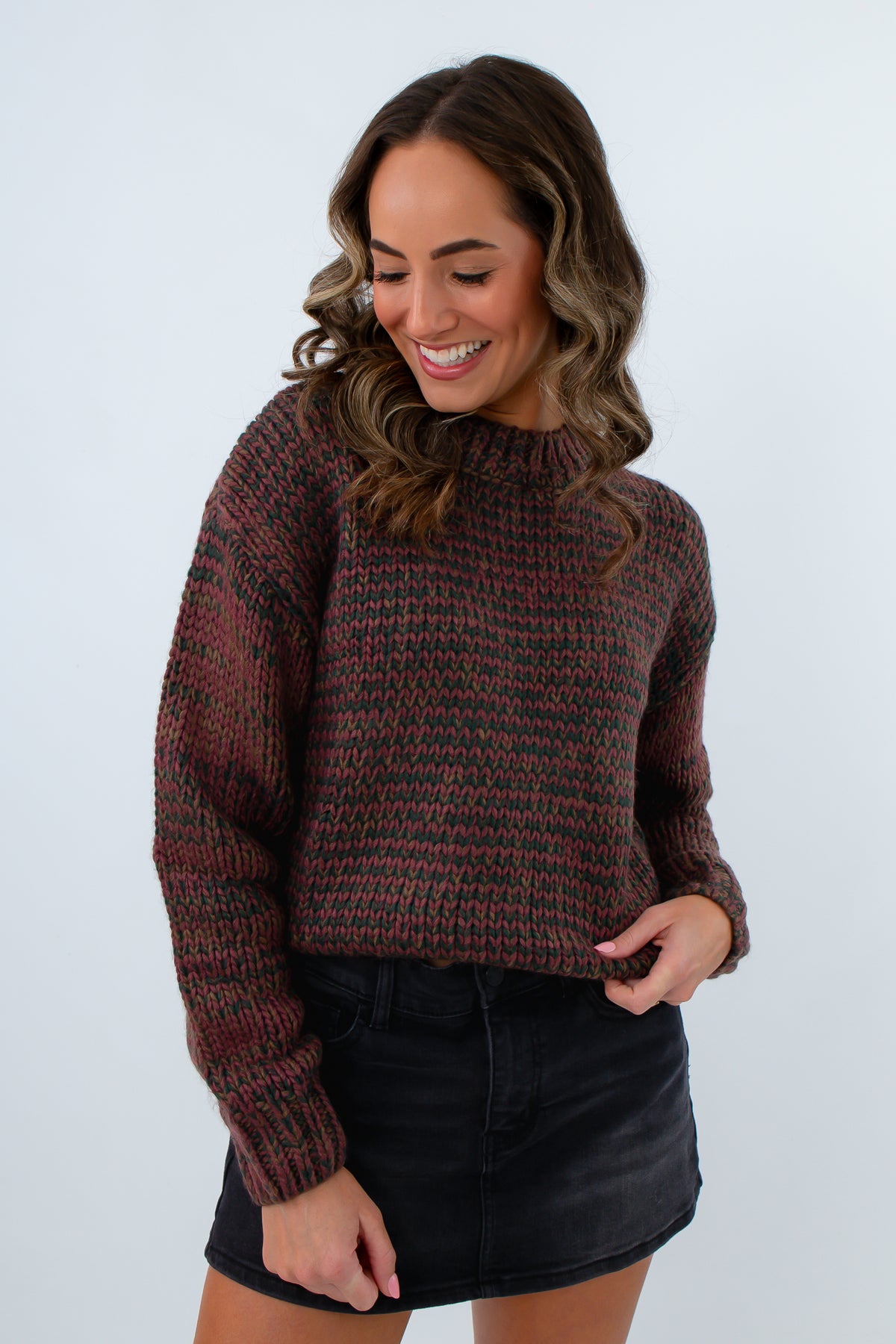 Cropped length thick chunky knit sweater with drop shoulder, relaxed fit sweater with drop shoulder, cropped thick sweater for fall