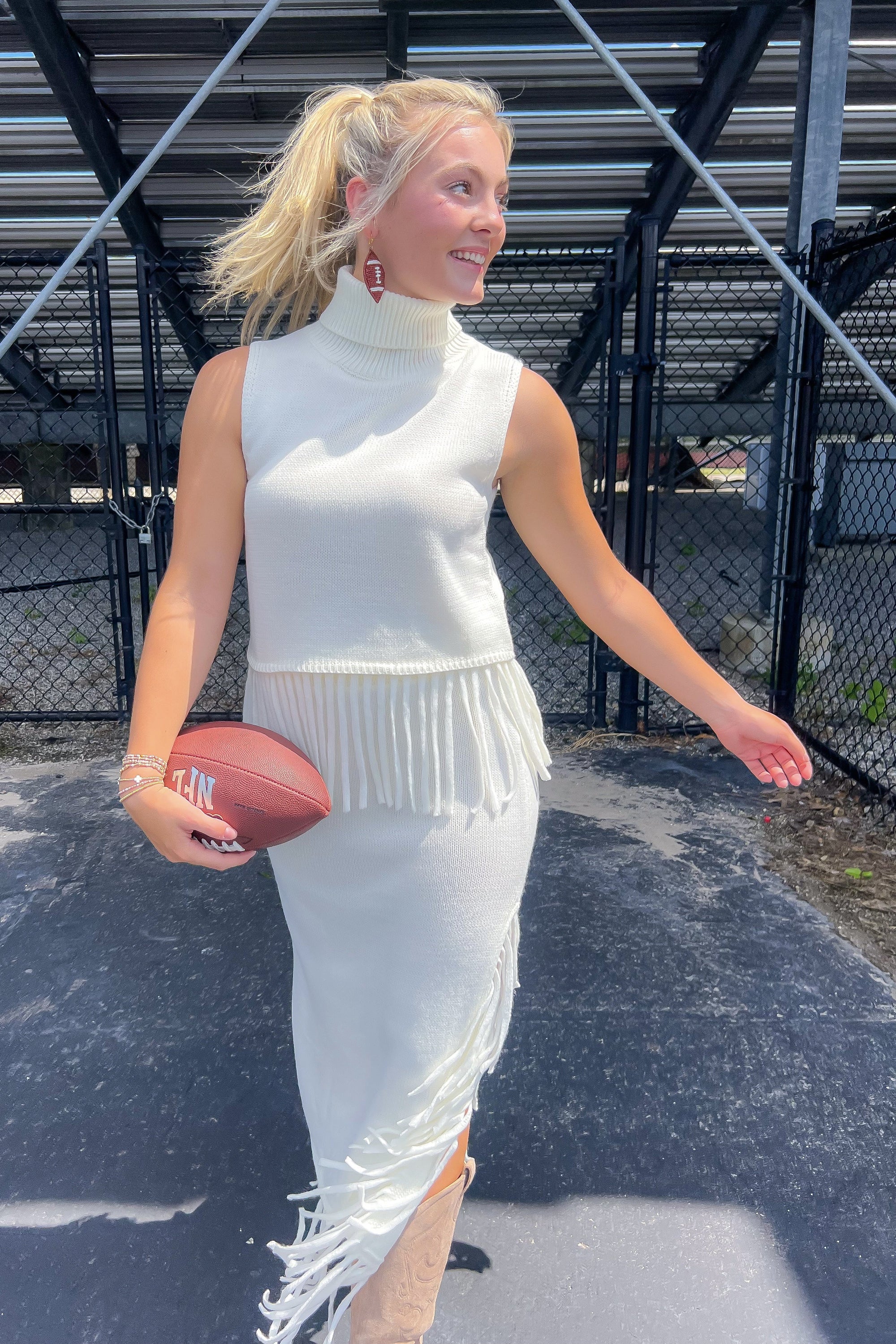 On the Road Ivory Fringe Knit Turtle Neck Sleeveless Sweater-Tops-Cloud Ten-L. Mae Boutique & Wild Mabel Clothing