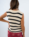 Fall neutral game day tops for warmer weather, Stylish sleeveless sweaters for Georgia game day outfits
