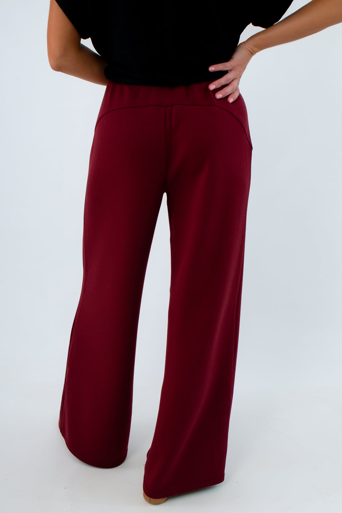 University of South Carolina comfy game day outfit, Matching burgundy Vneck sweatshirt and pants set