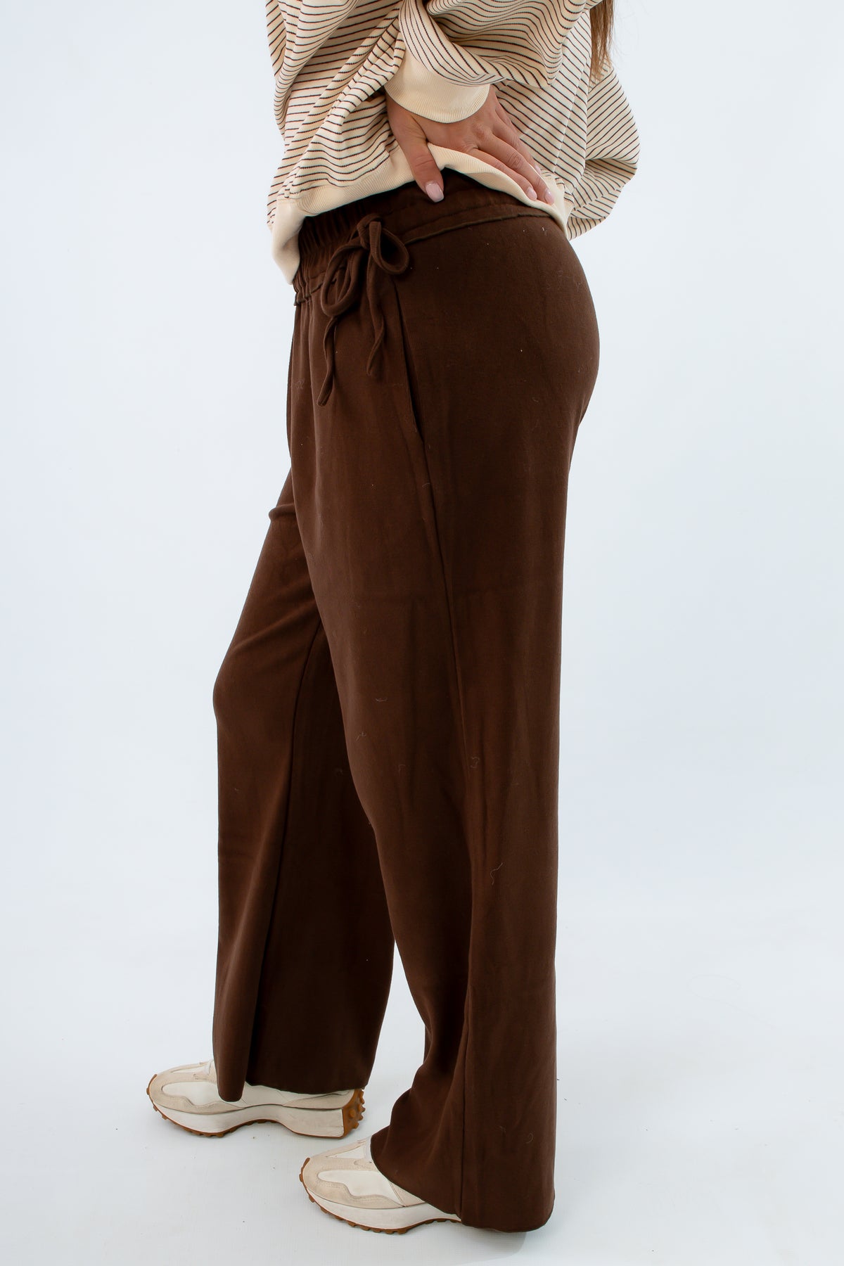 Brown lounge pants with side pockets and tie details, brown sweatpants, chocolate brown pants for fall